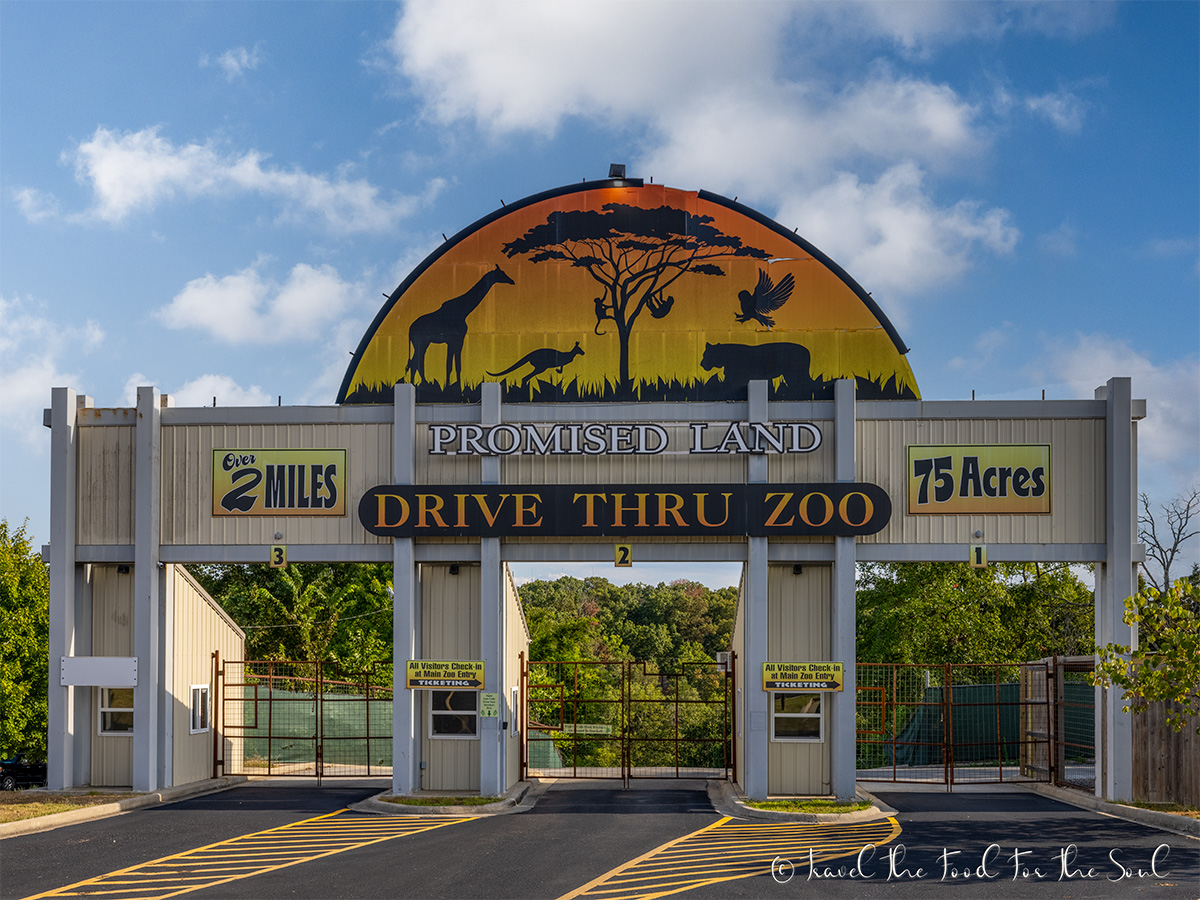 Bransons Promised Land Zoo - Missouri